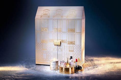 dior calendario adviento 2023|dior trunk of dreams calendar.